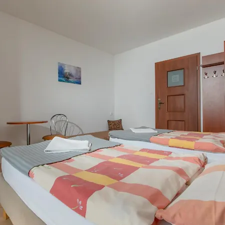 Sztorm Kwatera prywatna Rewal